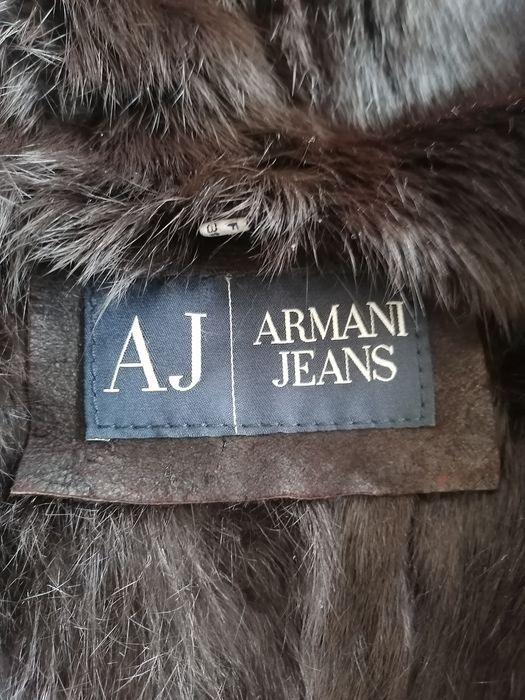 Armani палто от заешка кожа