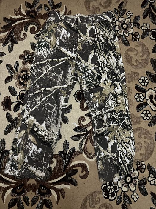 Продам легкие джинсы