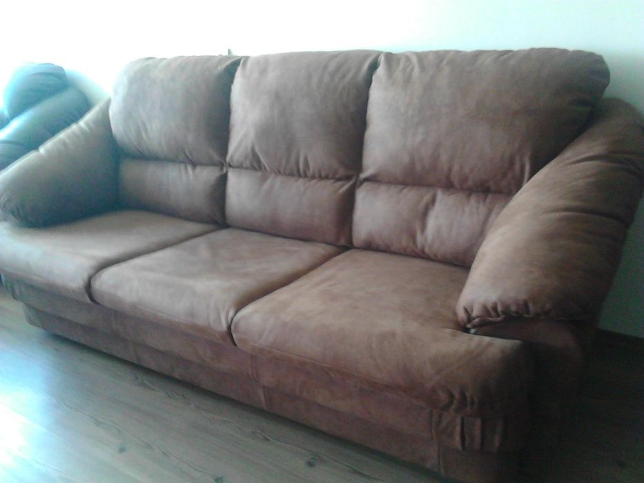 тапициране и ремонт на мебели-дивани,матраци,столове,холови гарнитури,