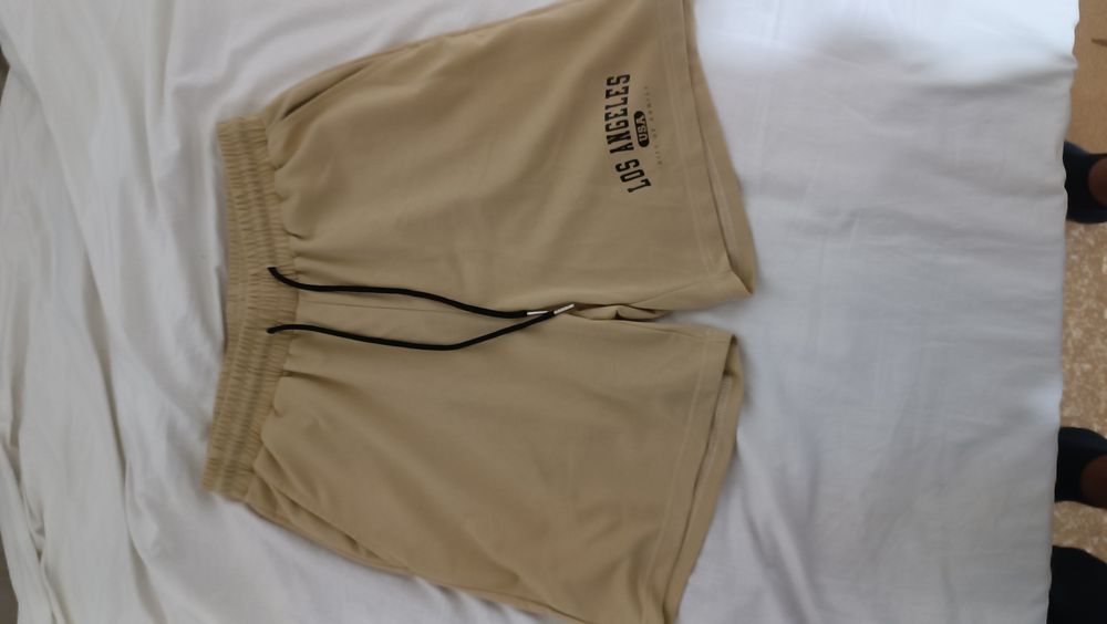 Къси панталони Los Angeles