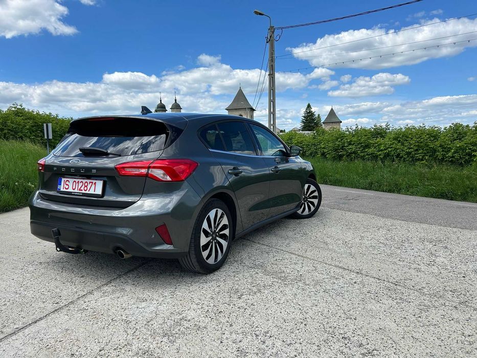 FORD Focus 2021 — imagine 3