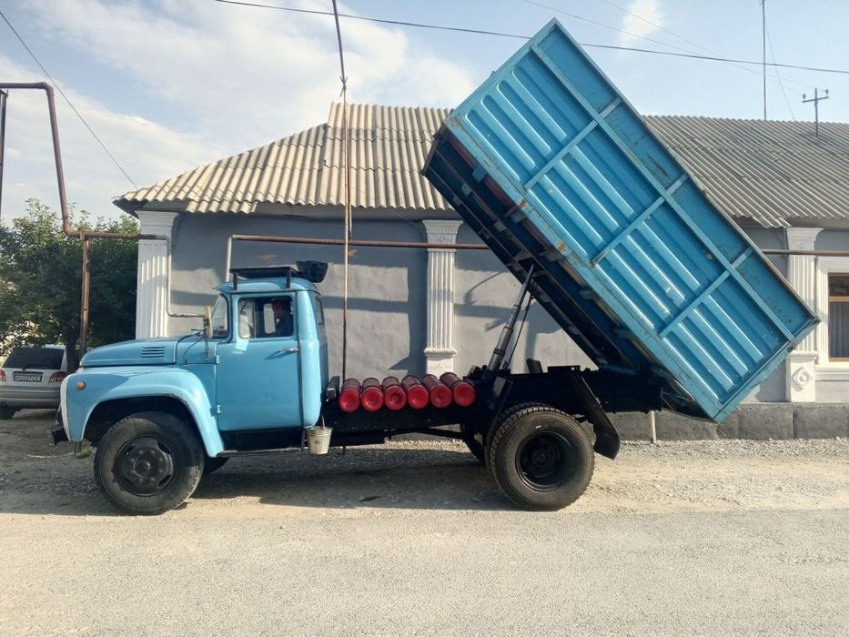 Зил avtomashinasi soz xolatda
