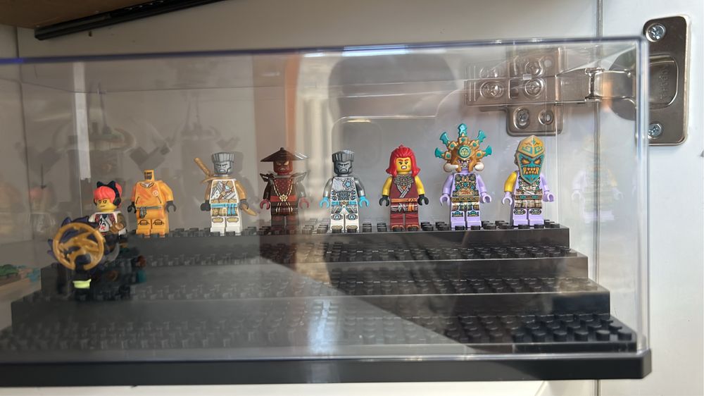 Продам фигурки lego ninjago