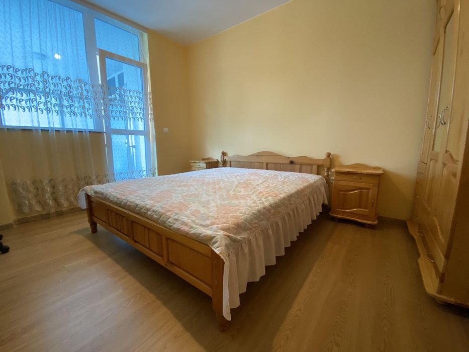 Дава се под наем Тристаен апартамент в София, Студентски град - 87 кв.м за 700 € - Снимка #2