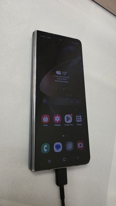 Samsung Galaxy Z Fold 4