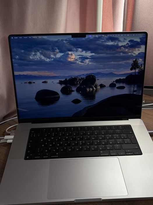 Macbook Pro 16 M4 PRO