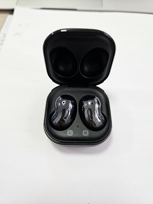 Наушники samsung buds live