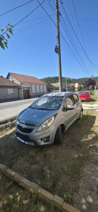 CHEVROLET Spark