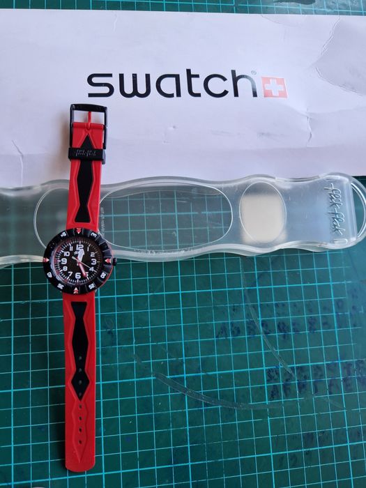 Детски часовник Swatch flik-flak