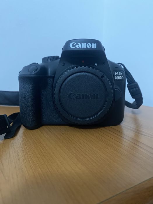 Aparat foto Canon EOS 4000D DSLR – Obiectiv + 2 Baterii