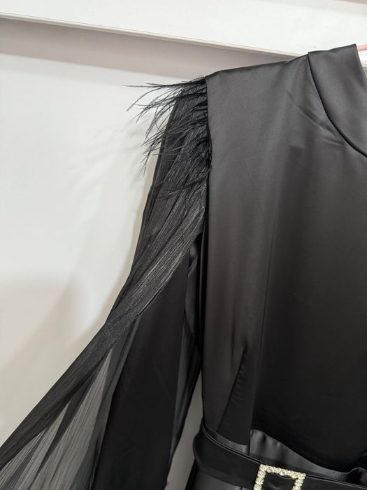 Продам вечернее платье женское.