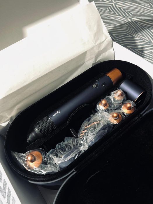 Дайсон Airwrap срочно