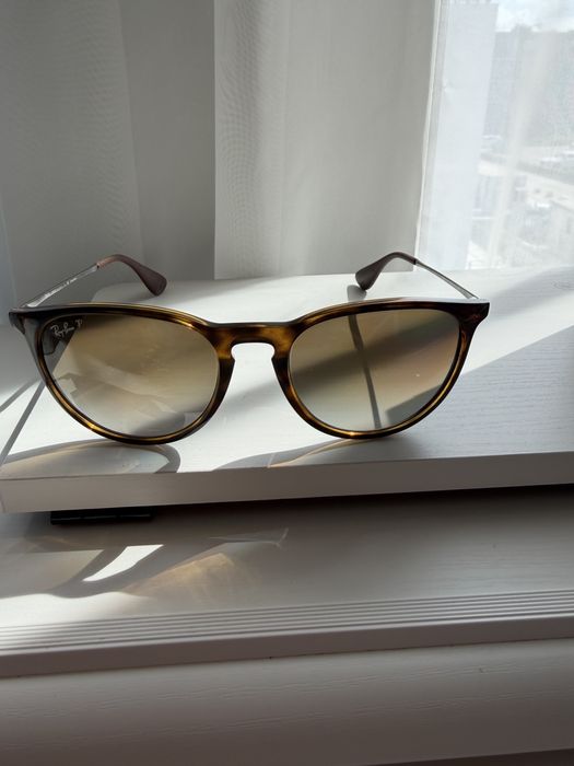 Дамски слънчеви очила Ray-Ban RB4171 Erika