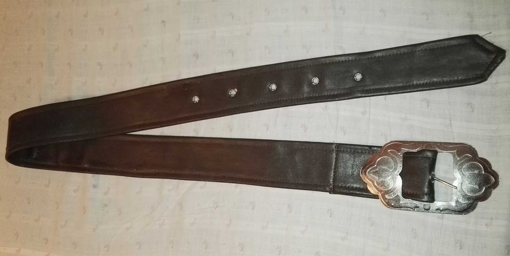 Кожаный ремень женский