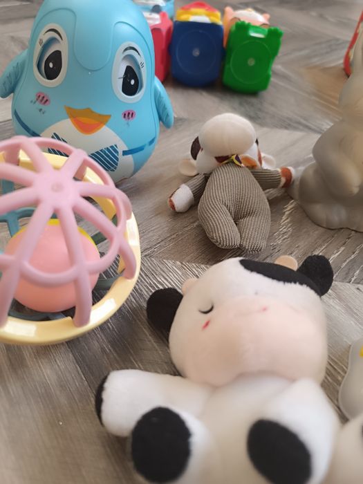 Пакет б/у игрушек для малышей