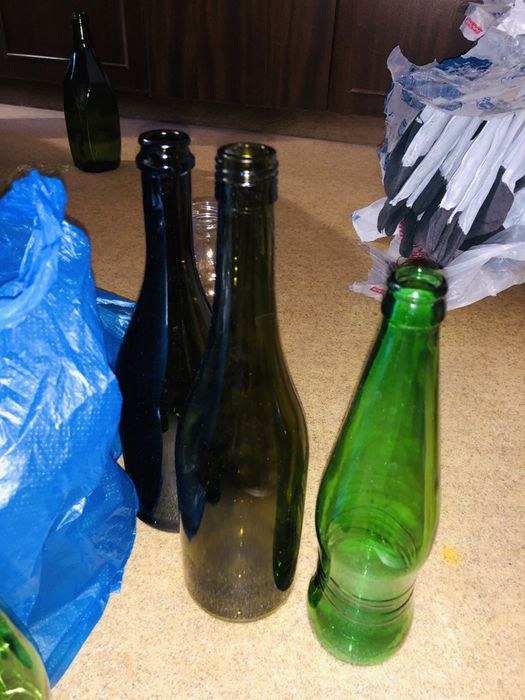 Бутылки для декора продам