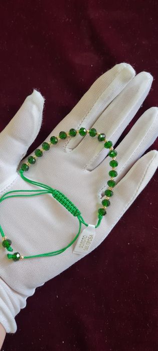 Продам браслеты.Золотая нить.