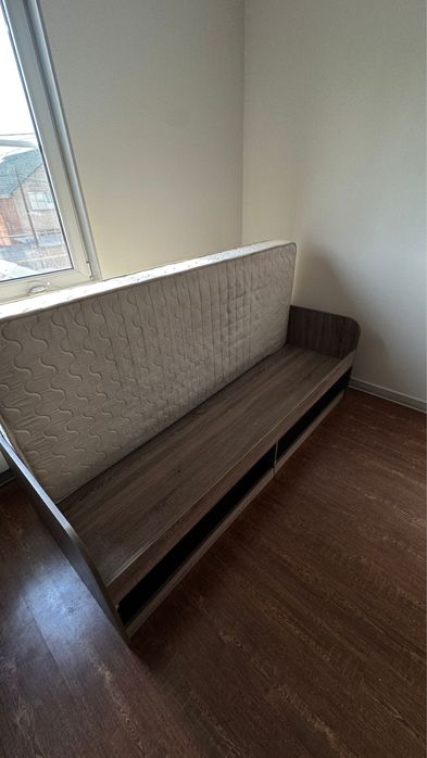 Продается шкаф для спальни детской