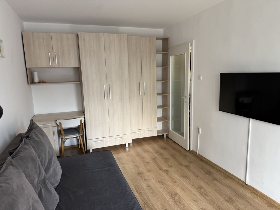 Dau in chirie garsoniera