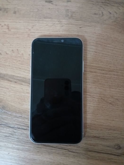 iphone 11 заблокированый