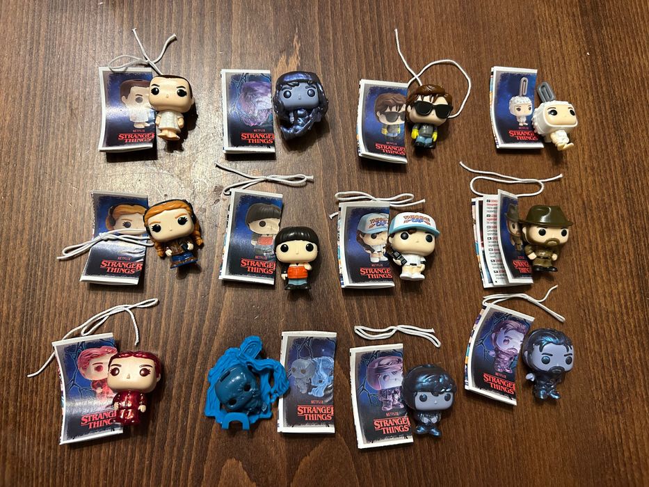 Kinder Joy Stranger Things/ Киндер Джой- продавам и разменям