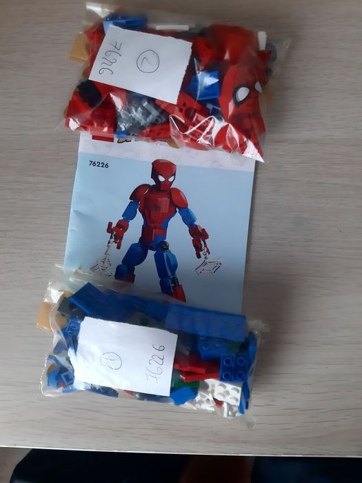 Lego Spiderman 76113 si 76226