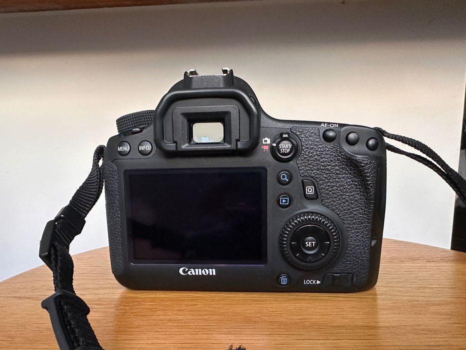 Aparat foto Canon 6D