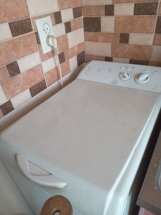 Продам стиральную машину