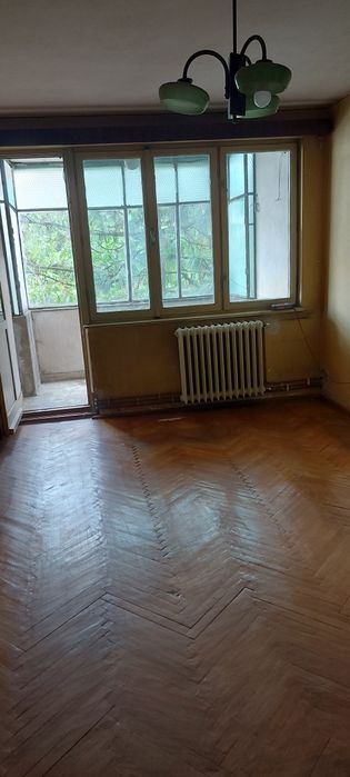 De vânzare apartament 2 camere, 50 mp, etaj 3/10, Str. Brașovului – Tudor, lângă Complex Dacia