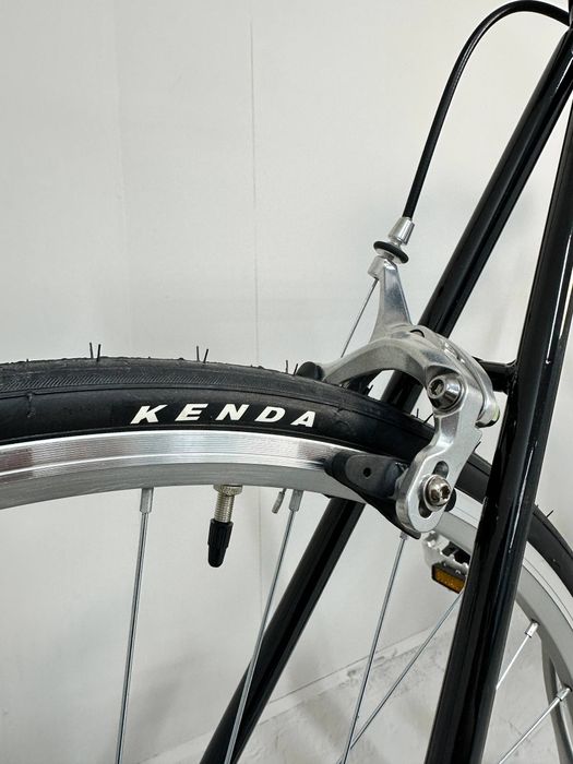 Велосипед новый шоссейный