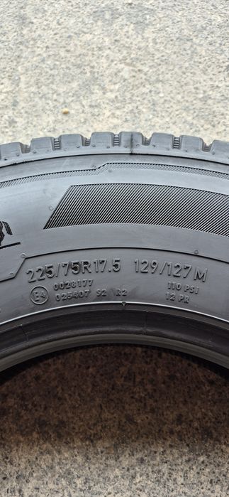 6 anvelope M+S camion ca noi Continental 225/75/17,5; 2 dot 2024, 4 dot 2025.Pretul este pe bucata.