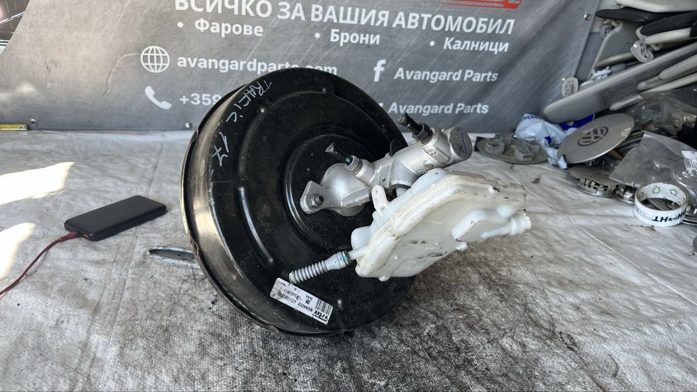 Renault Traffic 3 серво