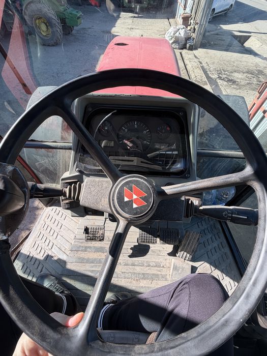 Massey Ferguson 8160