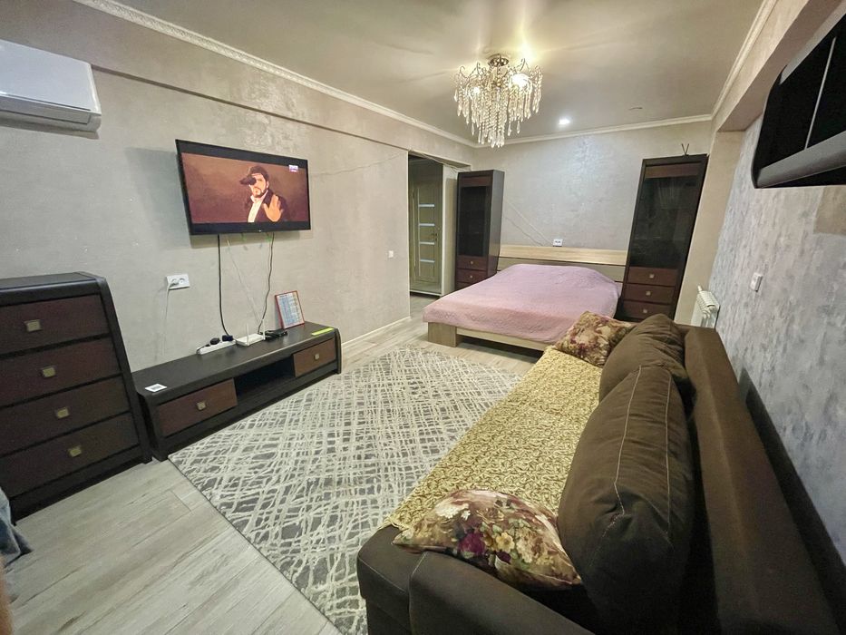 Сдается 1,5 Люкс , Дворец спорта