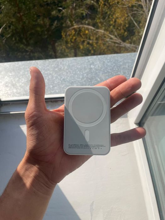 Продам MagSafe для iPhone