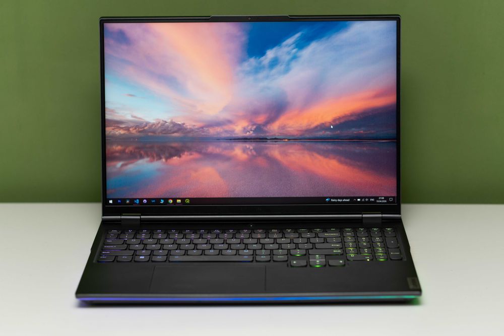Laptop Lenovo Legion 7 3070 32gb 1TB in garantie