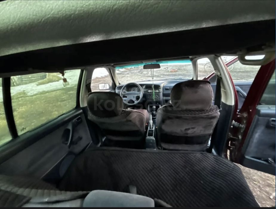 Продам Volkswagen Vento 1992 года