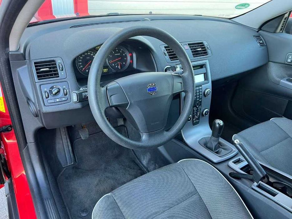 Volvo C30 1.6I 2007г.