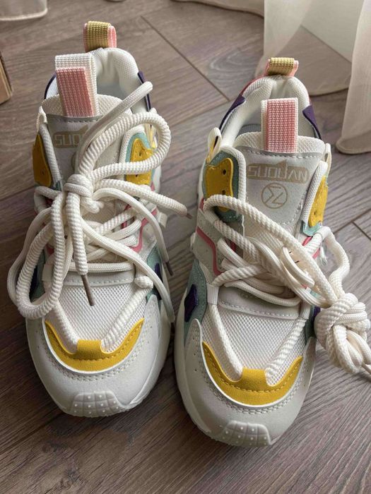 Дамски маратонки