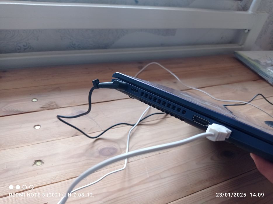 Noutbuk sotiladi !!! Holati ideal