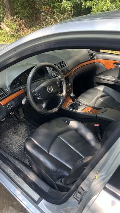 Mercedes e220 2008
