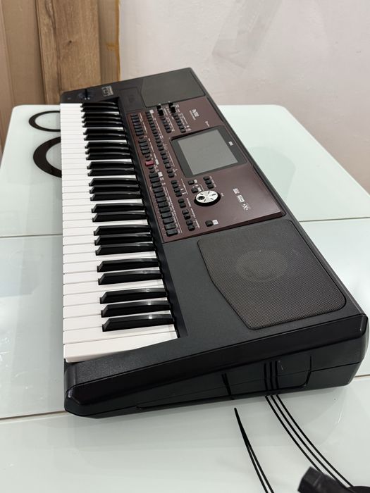 Korg   Pa   700