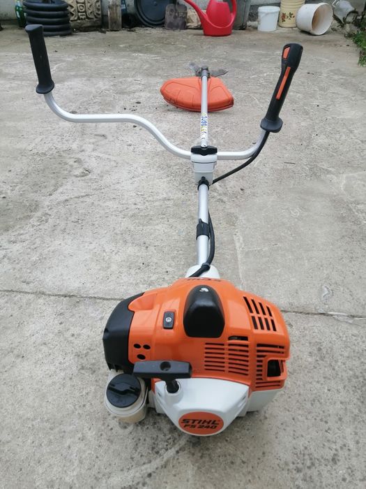 Тример STHIL  FS 240
