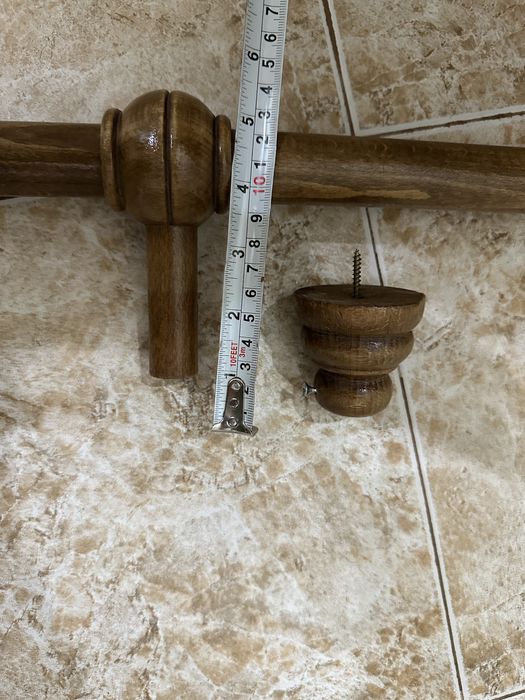 3 еднакви корниза