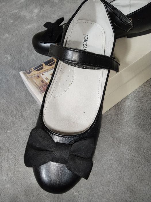 Для девочек, школьные туфли