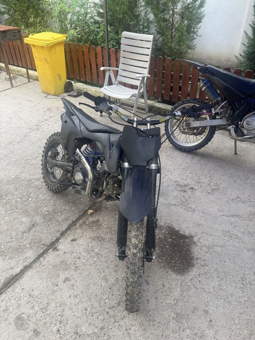Cross 125 cc 4 t