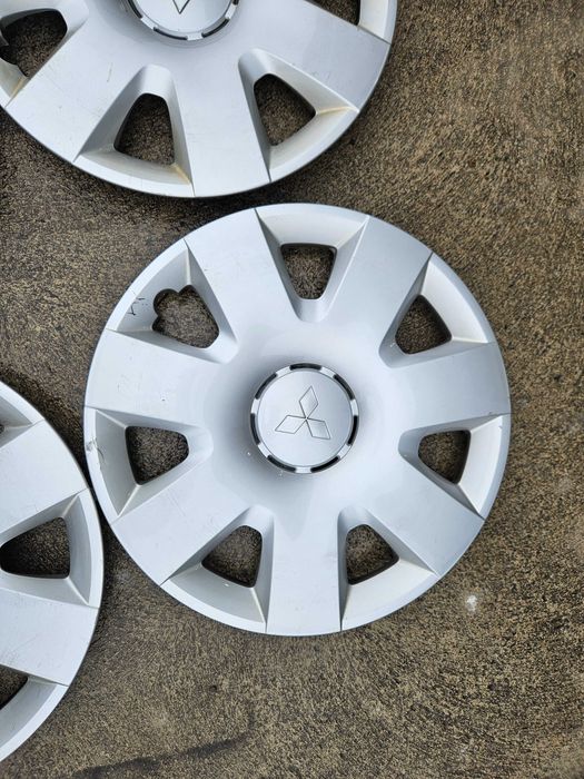 Оригинални тазове за mitsubishi 16-ки