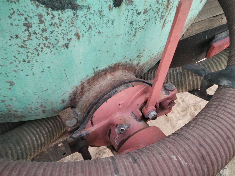 Продается ёмкость на асенизатор