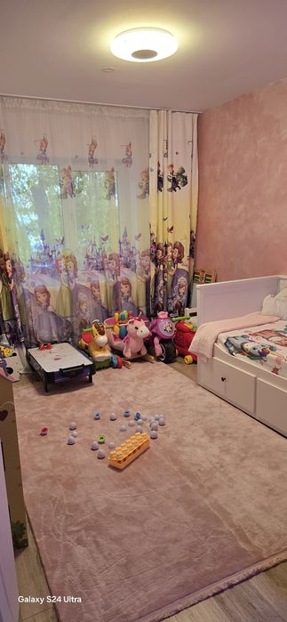 Vând Apartament 3 camere în m12