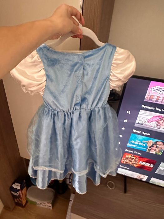 Rochiță cu 2 fete cenușăreasa